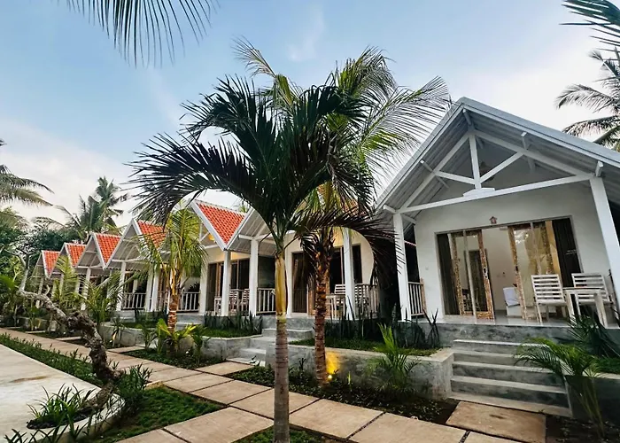 Penida West Palm Toyapakeh