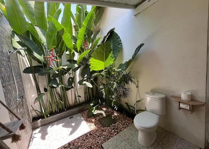 Penida West Palm Parque de Campismo Toyapakeh